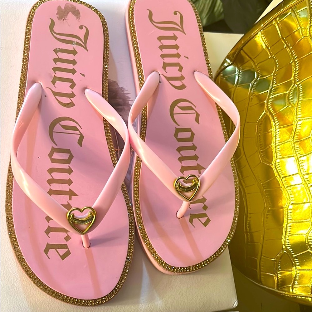 Juicy Couture Pink Sandals with Metallic Trim 7/8 perfect for Barbie girls!!